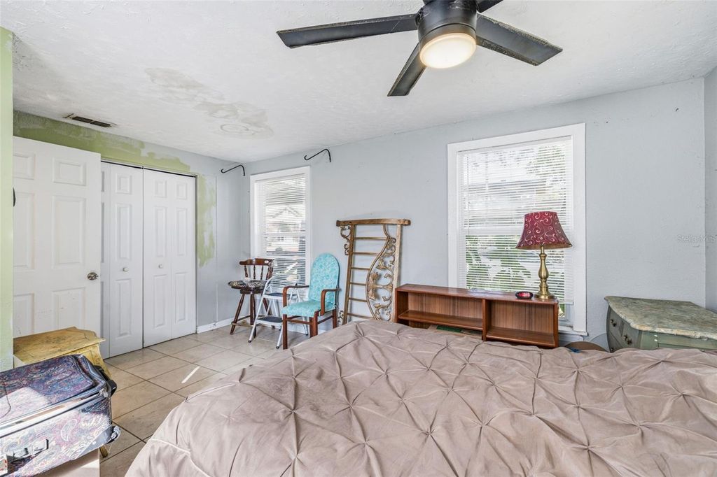 Image 14 of property listing at 8418 N 9TH STREET, Tampa, FL 33604