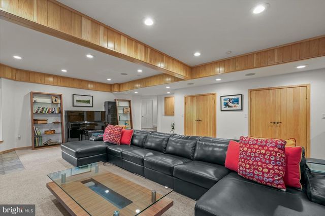601 LAKELAND RD S, Severna Park, MD 21146