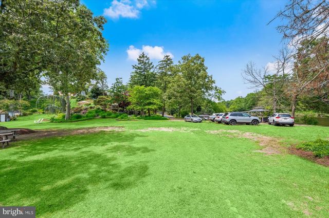 601 LAKELAND RD S, Severna Park, MD 21146