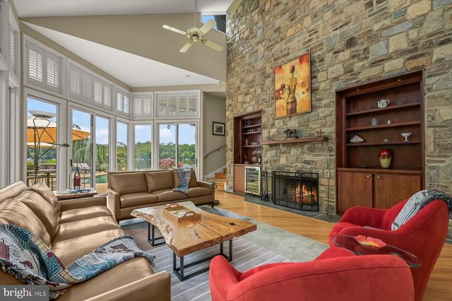 601 LAKELAND RD S, Severna Park, MD 21146