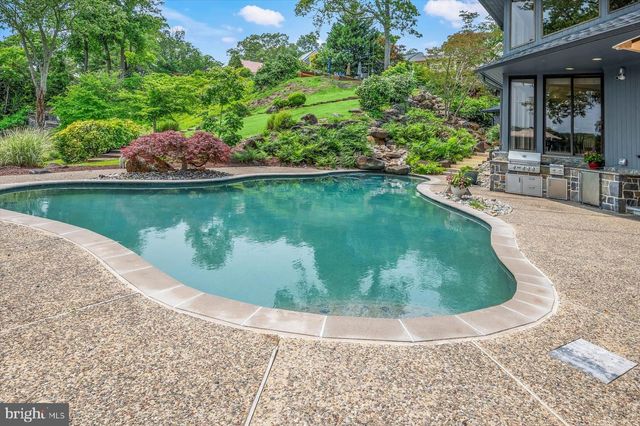 601 LAKELAND RD S, Severna Park, MD 21146