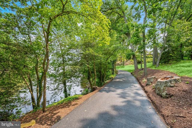 601 LAKELAND RD S, Severna Park, MD 21146