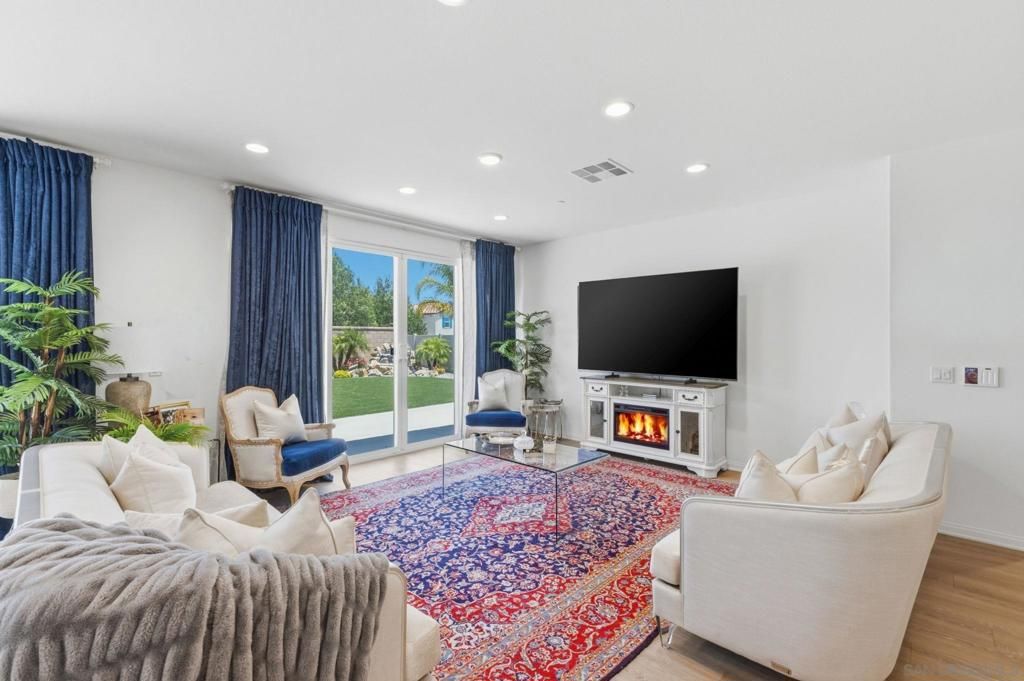 Image 14 of property listing at 34490 Bloombery Rd, Murrieta, CA 92563