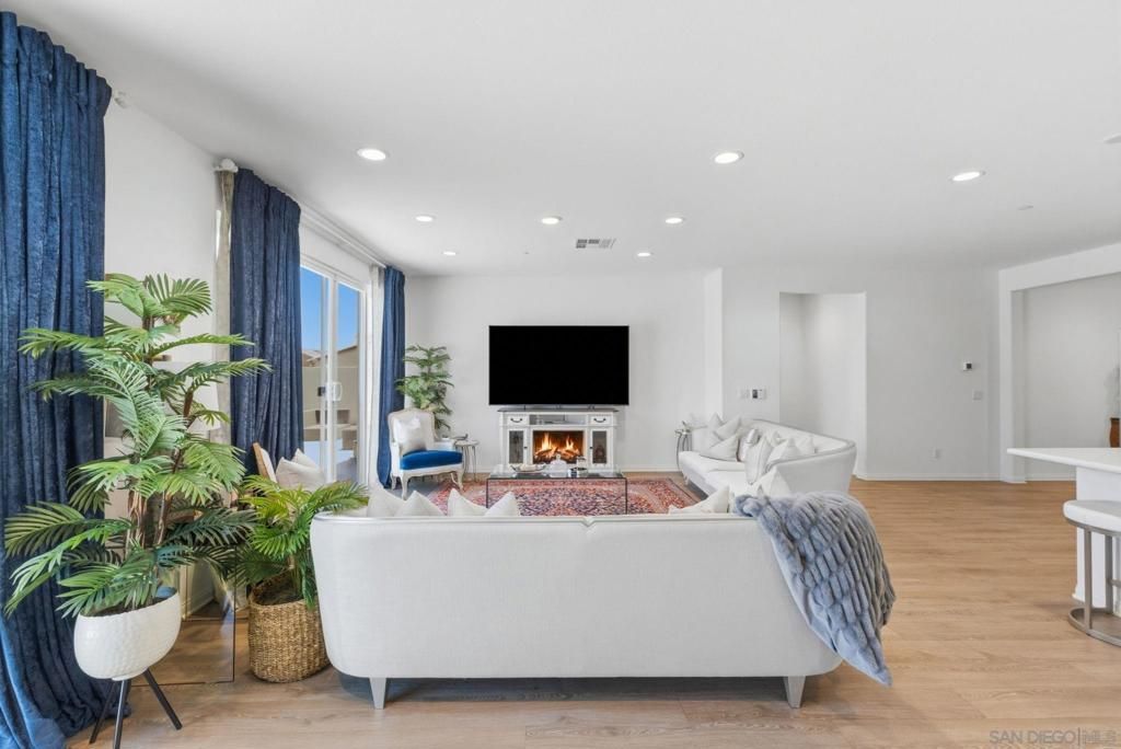 Image 15 of property listing at 34490 Bloombery Rd, Murrieta, CA 92563