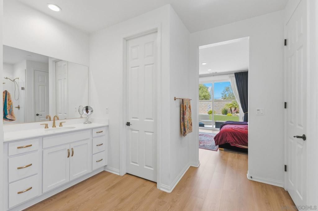 Image 31 of property listing at 34490 Bloombery Rd, Murrieta, CA 92563