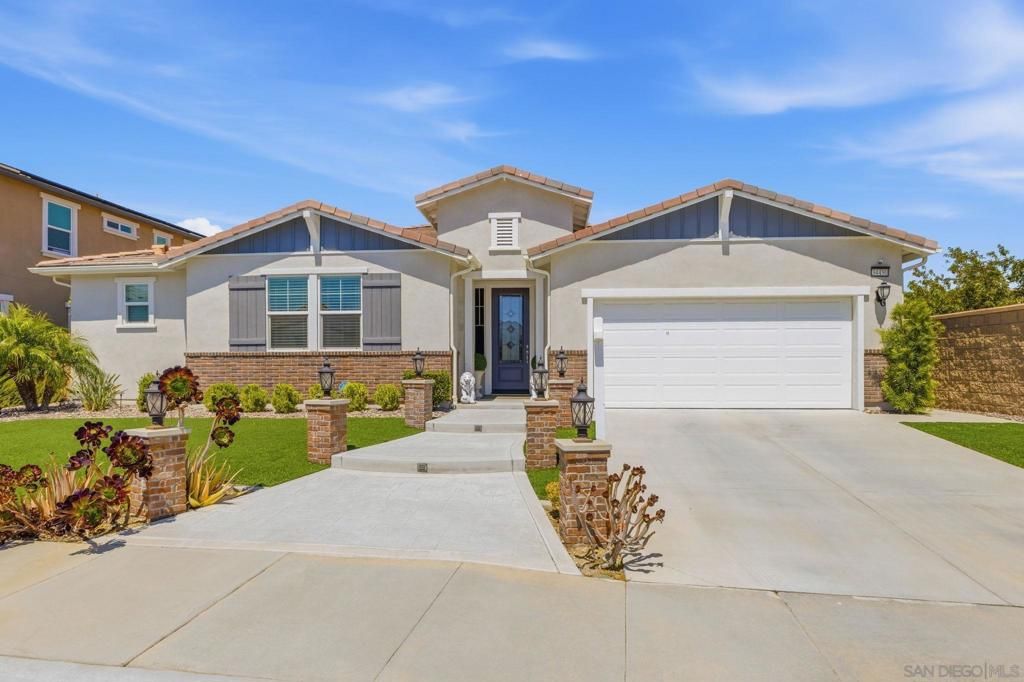 Image 4 of property listing at 34490 Bloombery Rd, Murrieta, CA 92563