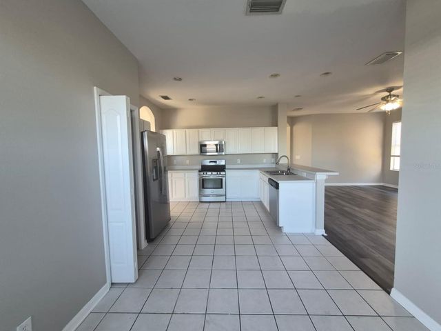 5108 CLOVER MIST DRIVE, Apollo Beach, FL 33572