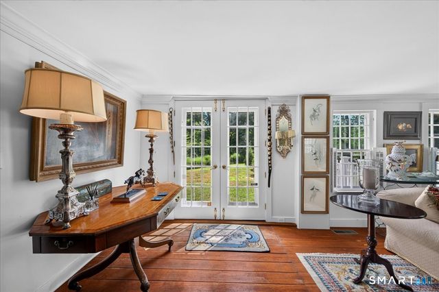 25 Johnny Cake Hill Road, Old Lyme, CT 06371