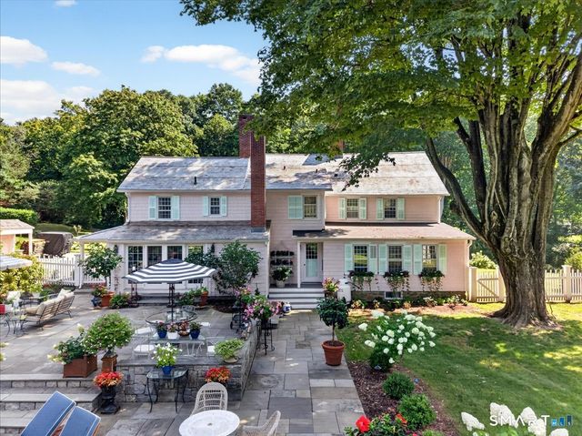 25 Johnny Cake Hill Road, Old Lyme, CT 06371