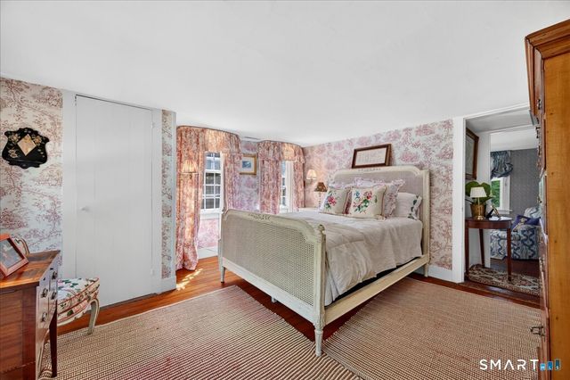 25 Johnny Cake Hill Road, Old Lyme, CT 06371