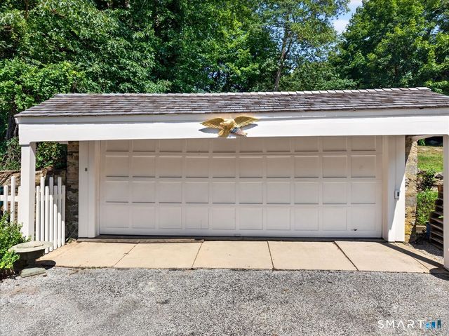 25 Johnny Cake Hill Road, Old Lyme, CT 06371