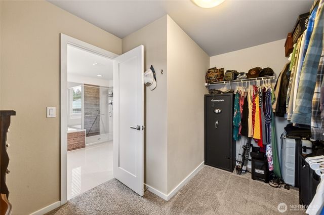 5530 Douglas Avenue SE, Auburn, WA 98093