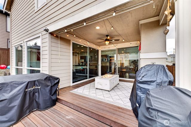 5530 Douglas Avenue SE, Auburn, WA 98093