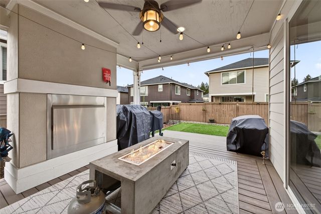 5530 Douglas Avenue SE, Auburn, WA 98093