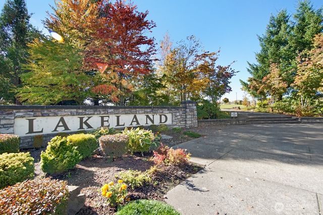 5530 Douglas Avenue SE, Auburn, WA 98093