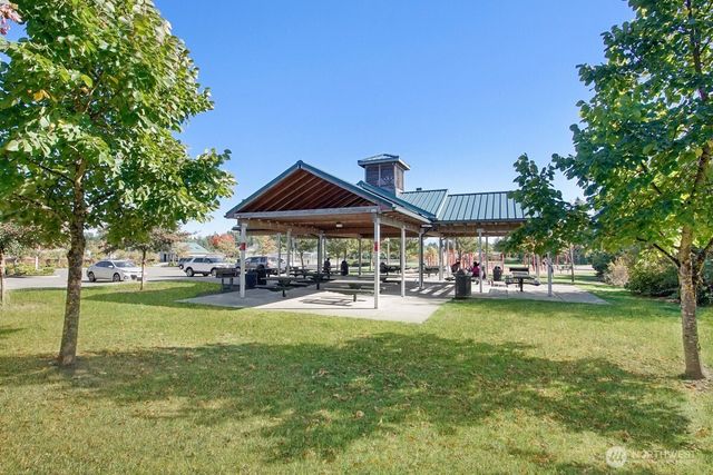 5530 Douglas Avenue SE, Auburn, WA 98093