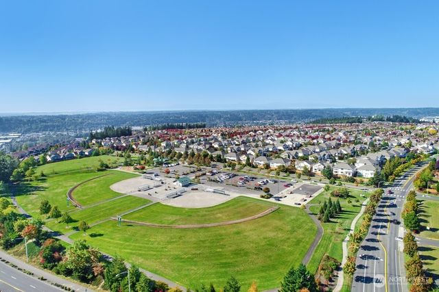 5530 Douglas Avenue SE, Auburn, WA 98093