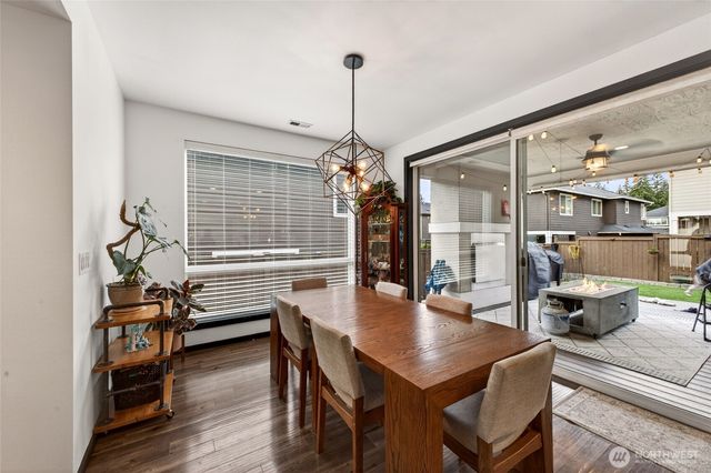 5530 Douglas Avenue SE, Auburn, WA 98093