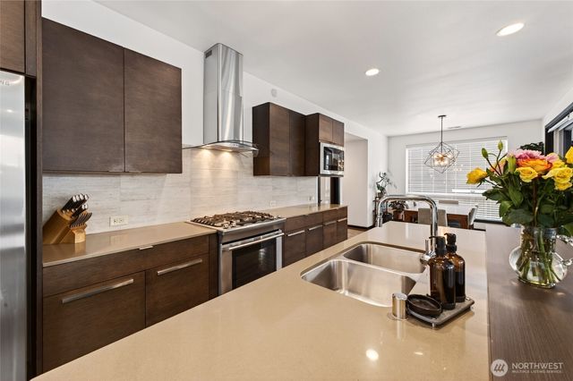 5530 Douglas Avenue SE, Auburn, WA 98093