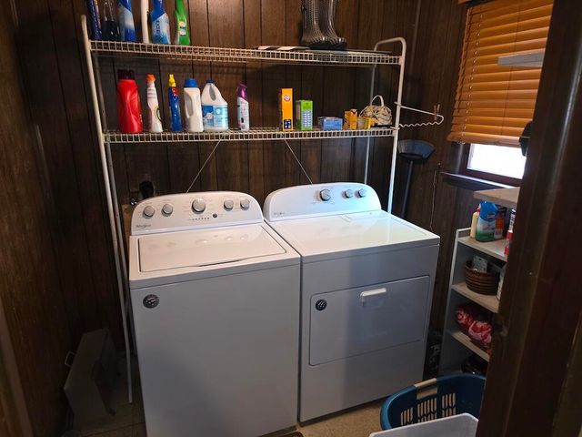 535 Waterworks RD, Radford, VA 24141