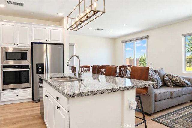 8012 Rooster Court, Riverside, CA 92507