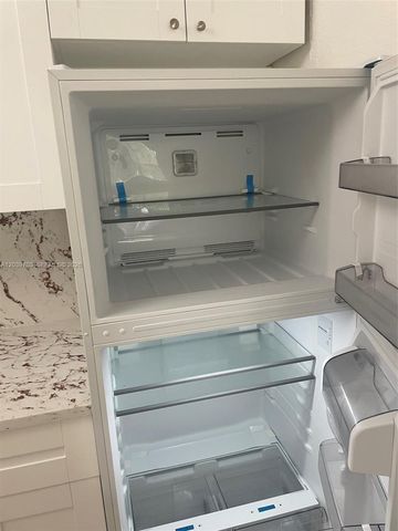 2401 Riverside Drive 203B, Coral Springs, FL 33065