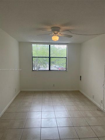 2401 Riverside Drive 203B, Coral Springs, FL 33065