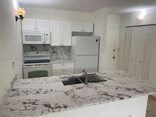 2401 Riverside Drive 203B, Coral Springs, FL 33065