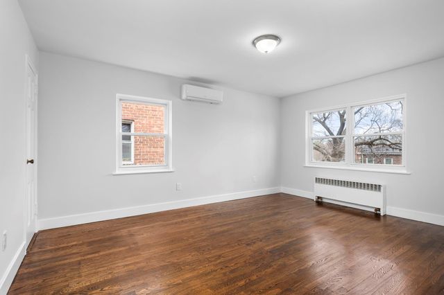2520 Tenbroeck Avenue, Bronx, NY 10469