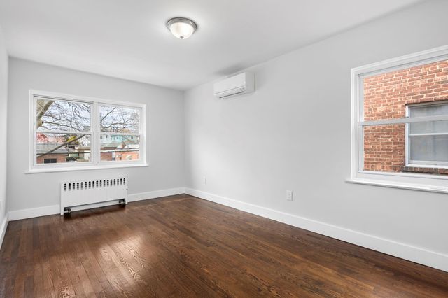 2520 Tenbroeck Avenue, Bronx, NY 10469