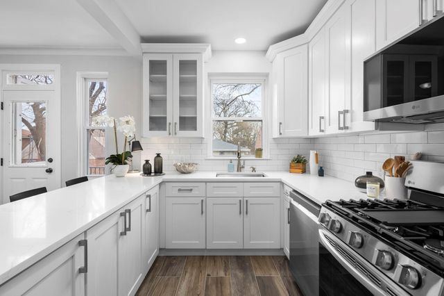 2520 Tenbroeck Avenue, Bronx, NY 10469