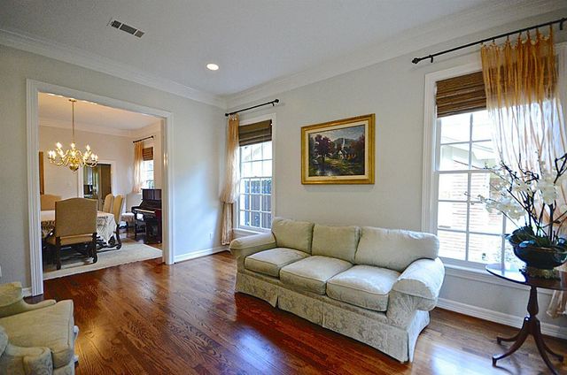 4142 Villanova Street, West University Place, TX 77005