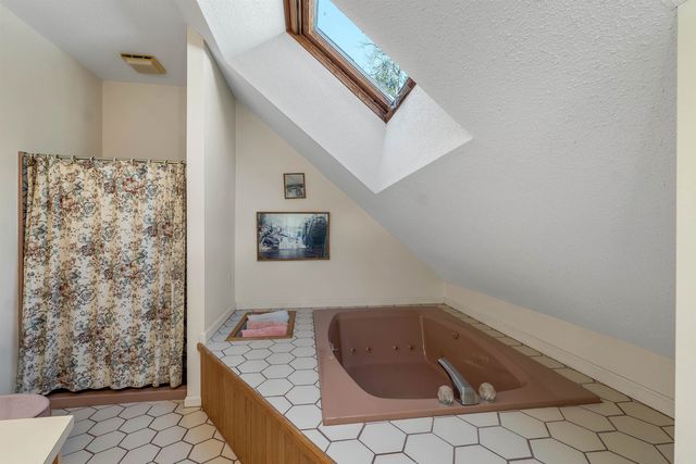 15 Ridgewood Road, Bartlett, NH 03838