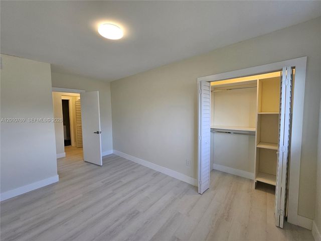 834 Raymond St, Miami Beach, FL 33141