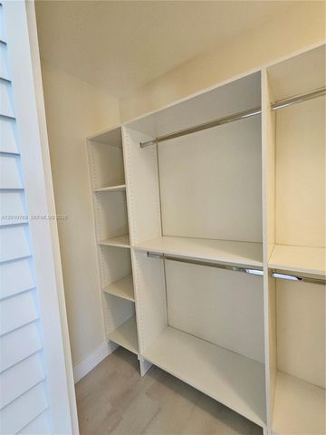 834 Raymond St, Miami Beach, FL 33141