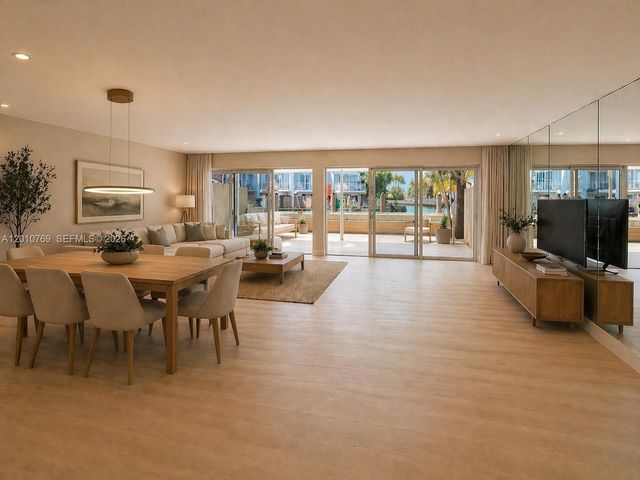 834 Raymond St, Miami Beach, FL 33141