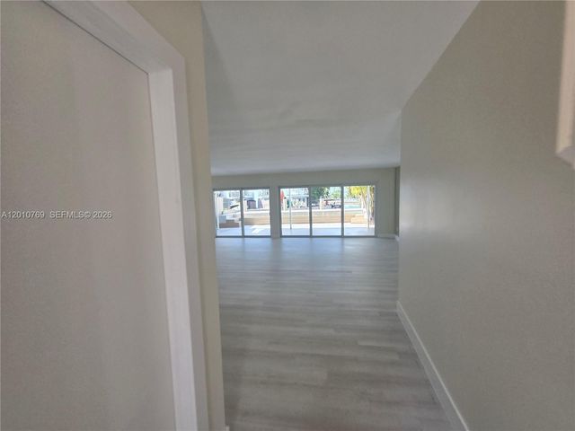 834 Raymond St, Miami Beach, FL 33141