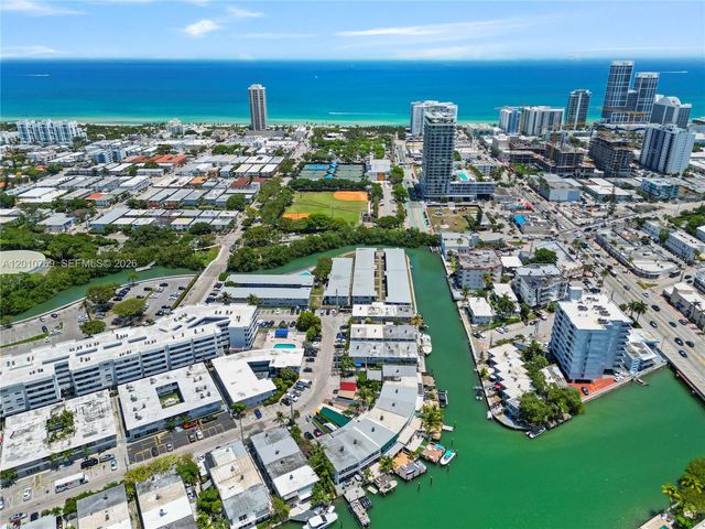 834 Raymond St, Miami Beach, FL 33141