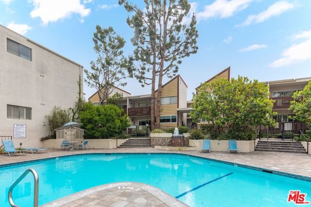 5950 Canterbury Drive C209, Culver City, CA 90230