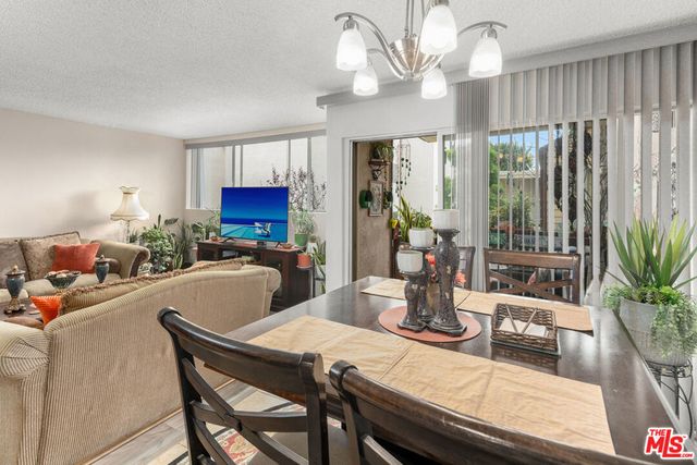 5950 Canterbury Drive C209, Culver City, CA 90230