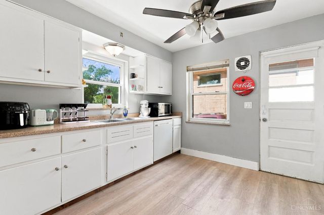 3695 Lakewood Drive, Green Twp, OH 45248