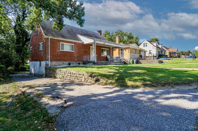 3695 Lakewood Drive, Green Twp, OH 45248