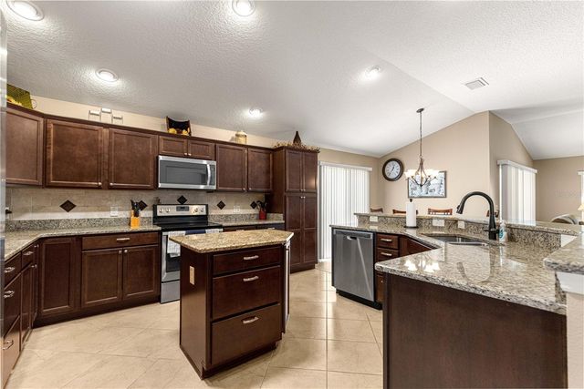 2859 RESMONDO ROAD, The Villages, FL 32163