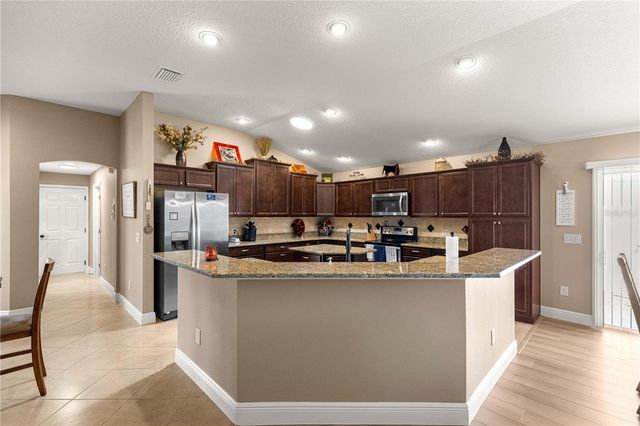 2859 RESMONDO ROAD, The Villages, FL 32163