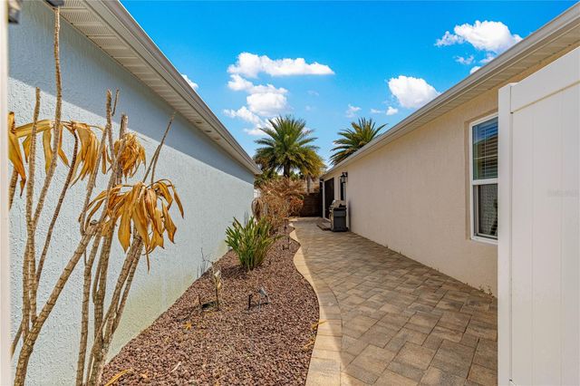 2859 RESMONDO ROAD, The Villages, FL 32163