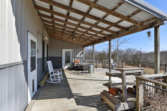 5406 County O-524, Ava, MO 65608