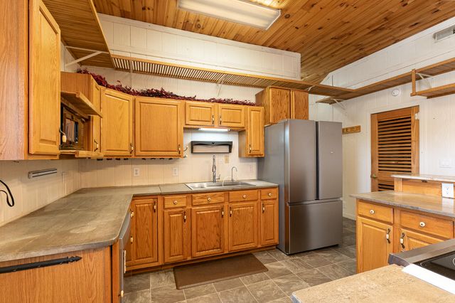 5406 County O-524, Ava, MO 65608