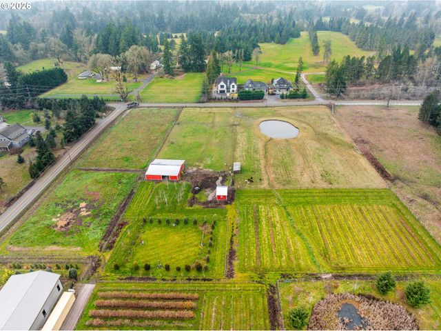 1483 Sw HOFFMAN Rd, West Linn, OR 97068