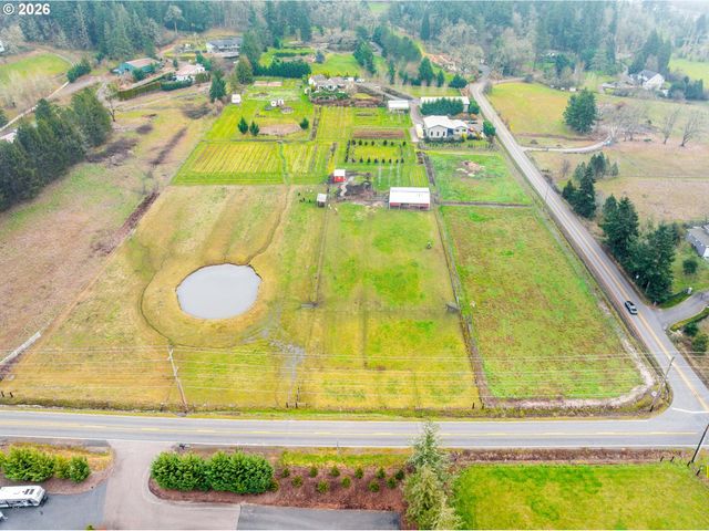 1483 Sw HOFFMAN Rd, West Linn, OR 97068