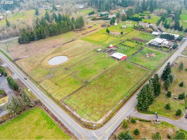 1483 Sw HOFFMAN Rd, West Linn, OR 97068